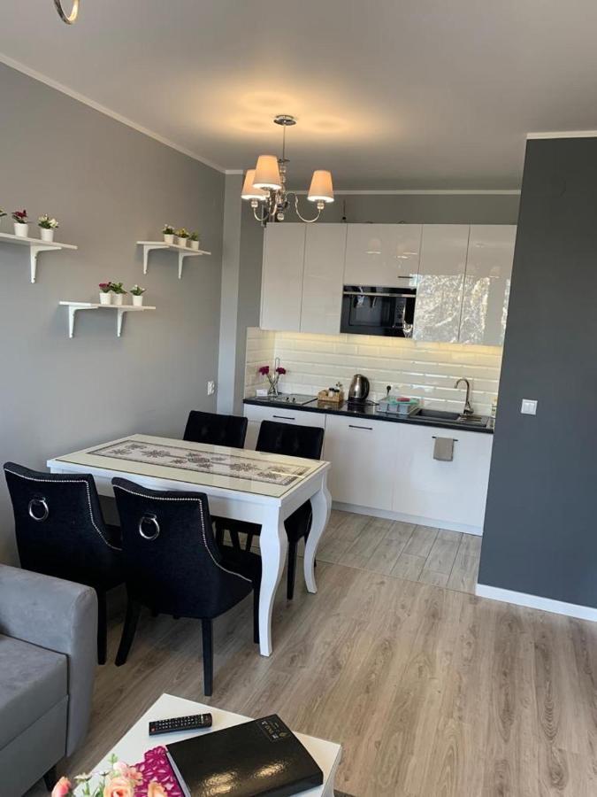 Apartament Zlote Tarasy Apartamentyzakopianskie Basen Sauna Jacuzzi Закопане Екстериор снимка